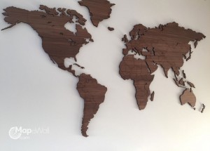 Houten wereldkaart Walnoot hout 2