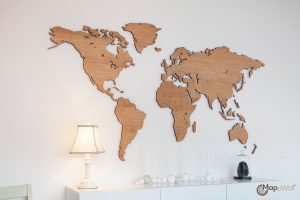 MapaWall eikenhouten wereldkaart - IJsland -close up links