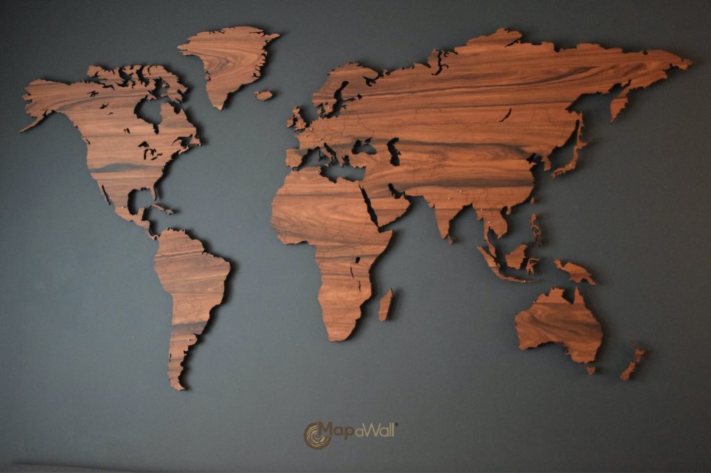 MapaWall houten wereldkaart met landsgrenzen